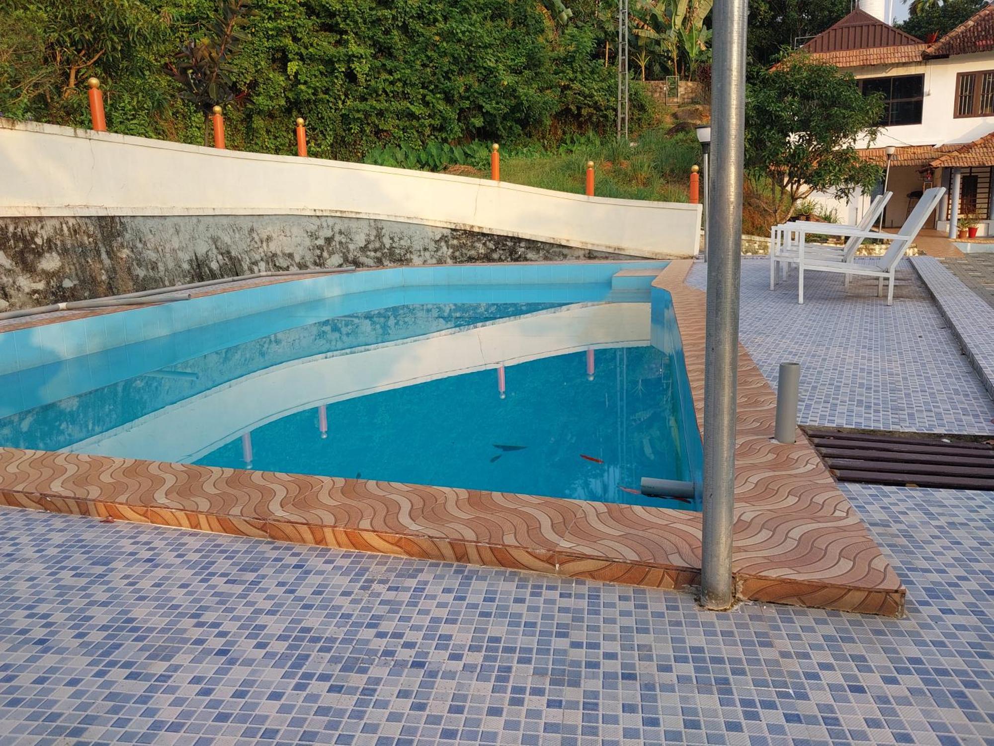 Stayberries River Rock Villa Athirapilly Kizhake Chālakudi Zewnętrze zdjęcie